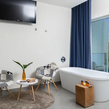 Rezort Higueron Malaga, Curio Collection By Hilton (adults Only) 5*