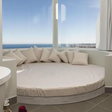 Rezort Higueron Malaga, Curio Collection By Hilton (adults Only) 5*