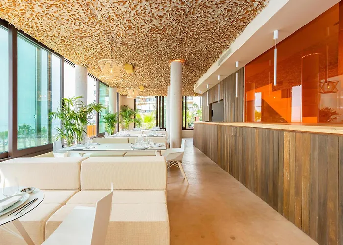 Ośrodek wypoczynkowy Higueron Malaga, Curio Collection By Hilton (adults Only)