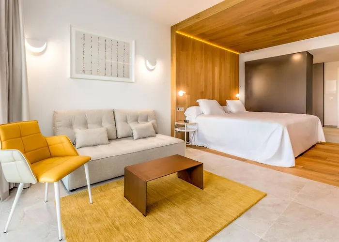Higueron Malaga, Curio Collection By Hilton (adults Only) Ośrodek wypoczynkowy Fuengirola