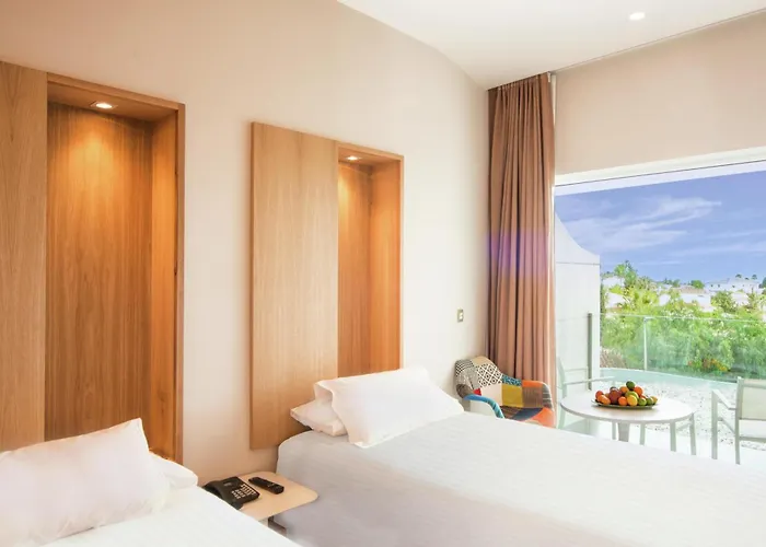 Ośrodek wypoczynkowy Higueron Malaga, Curio Collection By Hilton (adults Only) Fuengirola