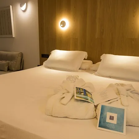 Higueron Malaga, Curio Collection By Hilton (adults Only) 푸엔히롤라